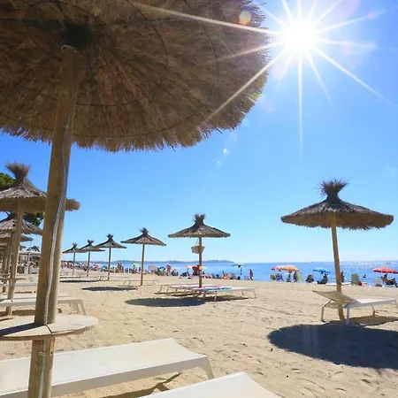 Nuevo Con Piscina Cambrils
